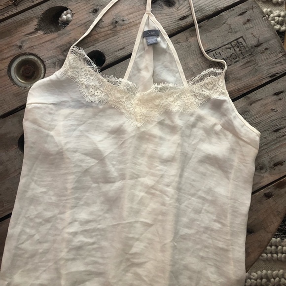 Cute Silk lace top! - Picture 2 of 4